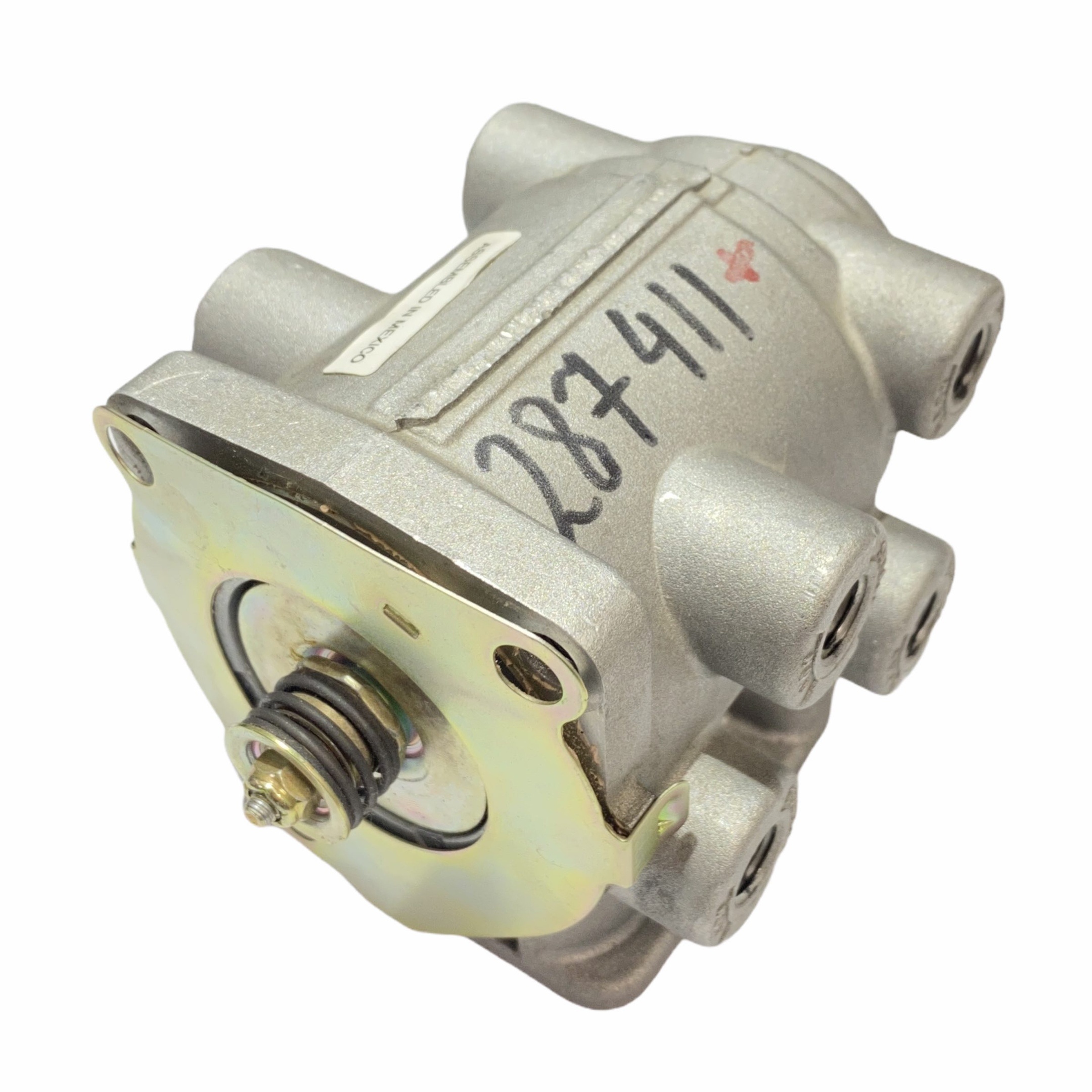 Кран ручника фредлайнер флд. Тормозной кран фредлайнер. Кран тормозной распределительный freightliner. Тормозной кран фредлайнер центури. Кран уровня пола фредлайнер.