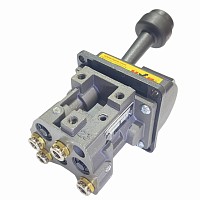 Пневматическое управление клапаном подъёма кузова TS/LF HYVA | ТопДизель